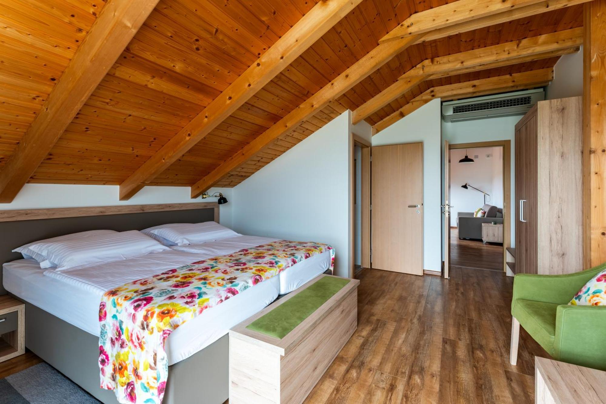 Bed&Breakfast Vinarija Coner Bjelovar Pokój zdjęcie